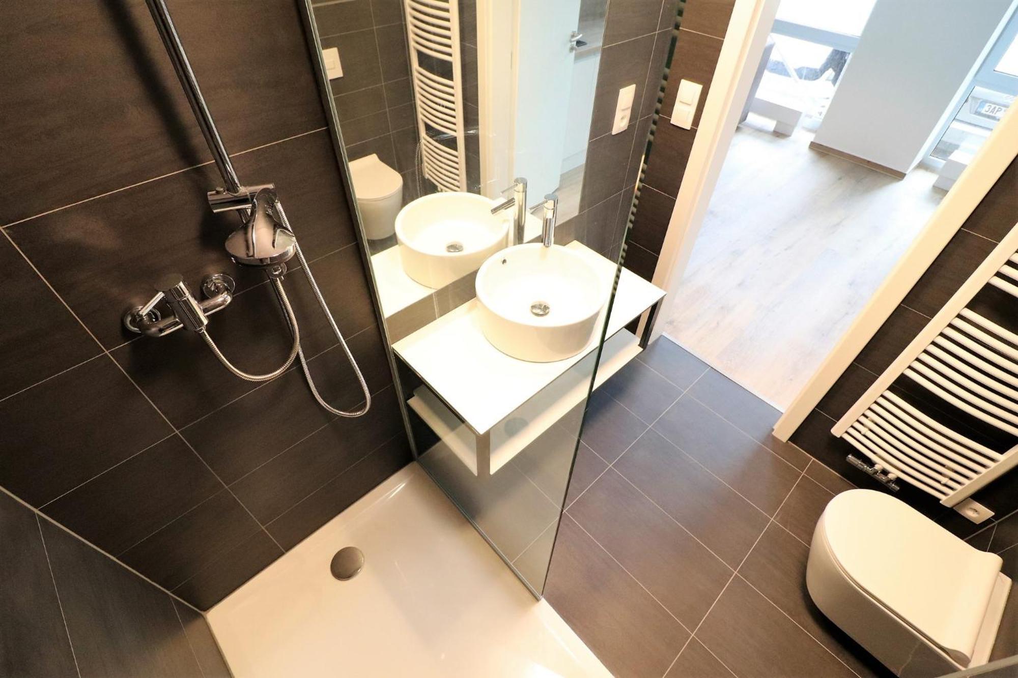 Park Tower Apartment V Centru Zlina Luaran gambar
